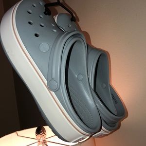 Crocs size 7 in Men and 9 Women